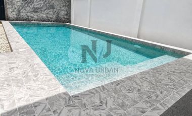 For sale 5 bedrooms villa in Huay Yai, Pattaya