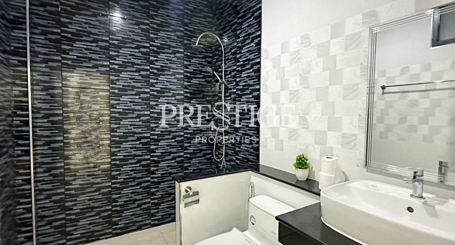 For rent 4 bedrooms house in Bang Lamung, Chonburi
