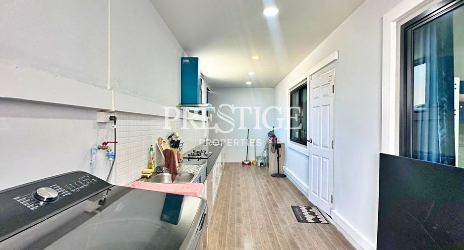 For rent 4 bedrooms house in Bang Lamung, Chonburi