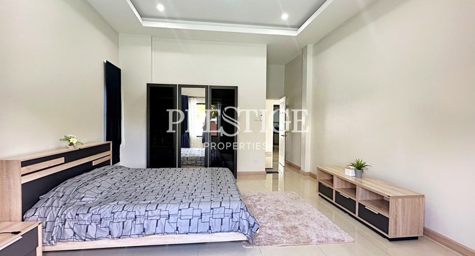 For rent 4 bedrooms house in Bang Lamung, Chonburi