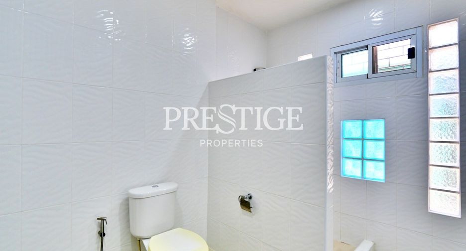 For rent 3 bedrooms house in Huay Yai, Pattaya