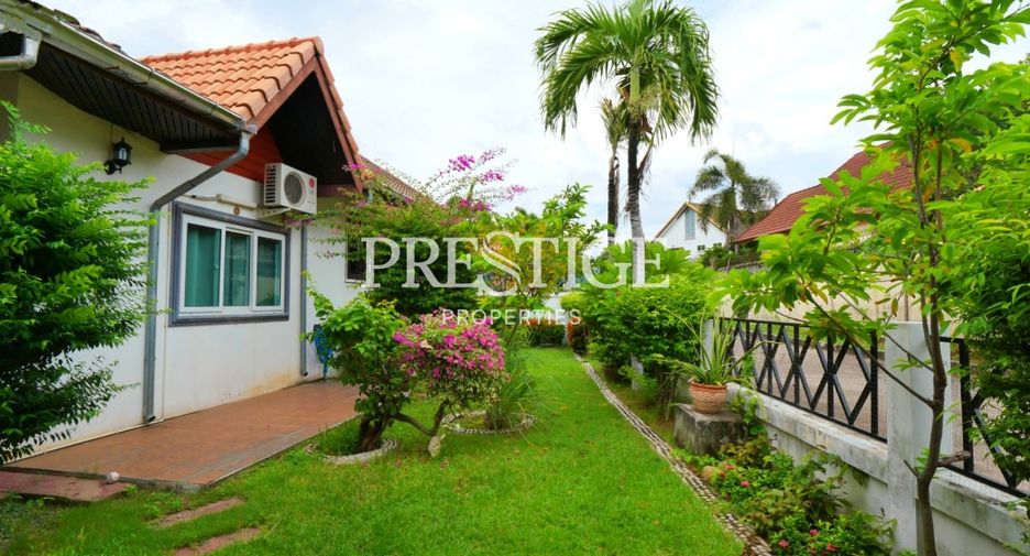 Casa en alquiler de 3 habitaciones en Bang Lamung, Chonburi