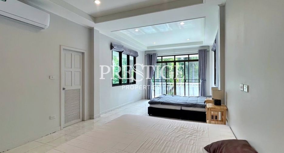 For rent 4 bedrooms house in Bang Lamung, Chonburi