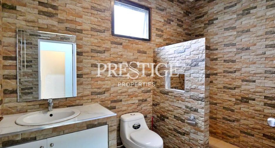 For rent 4 bedrooms house in Bang Lamung, Chonburi