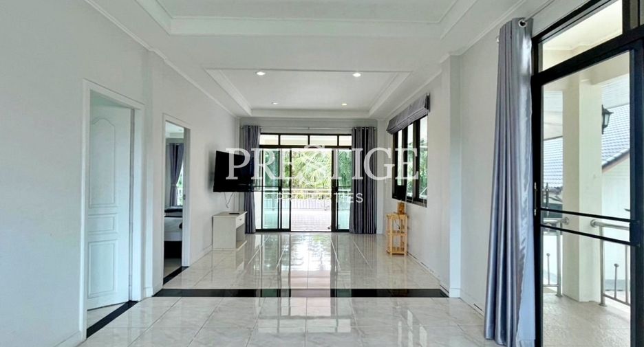 For rent 4 bedrooms house in Bang Lamung, Chonburi