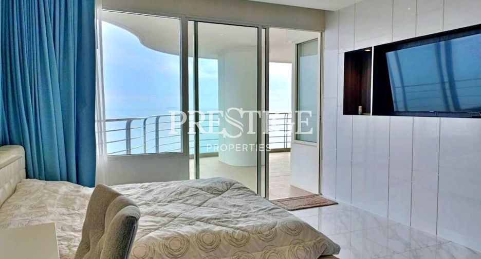 For rent 3 bedrooms condo in Jomtien, Pattaya