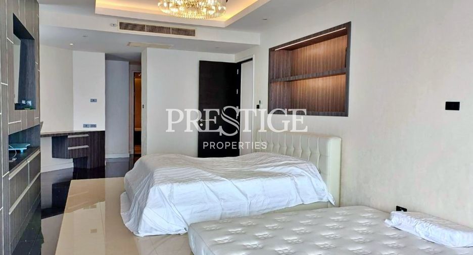 For rent 3 bedrooms condo in Jomtien, Pattaya