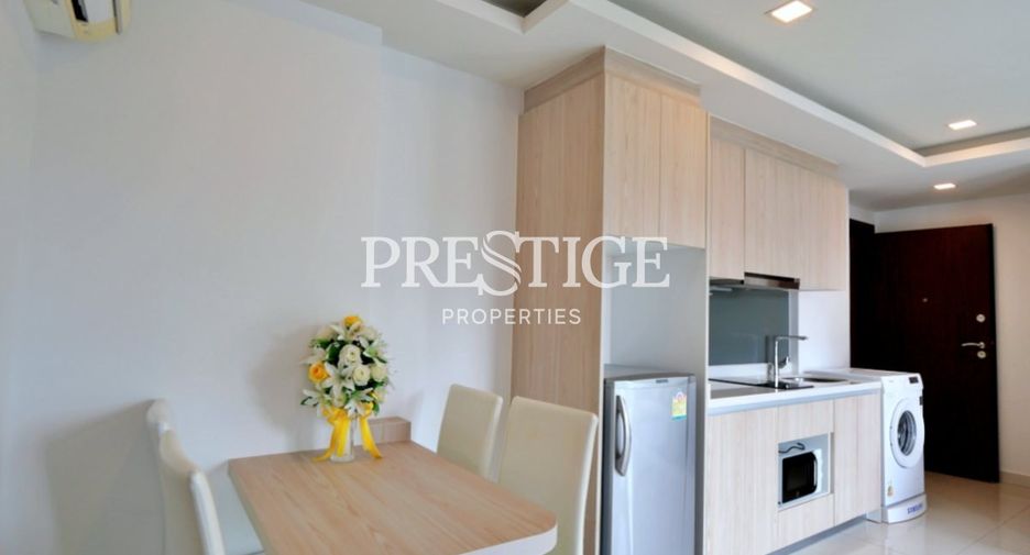 For rent 2 bedrooms condo in Bang Lamung, Chonburi