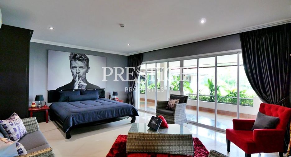 For rent 2 bedrooms condo in Bang Lamung, Chonburi