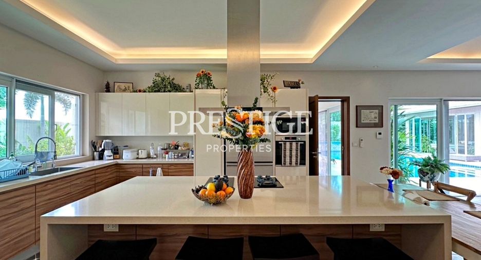 For rent 3 bedrooms house in Bang Lamung, Chonburi