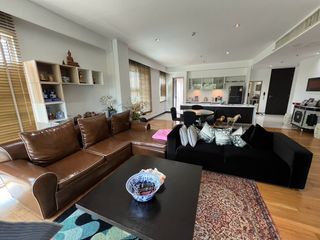For sale 3 bedrooms condo in Yan Nawa, Bangkok