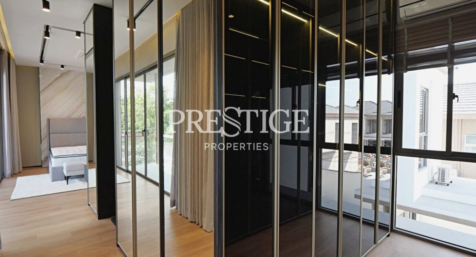 Haus zur Miete mit 4 Zimmer in Bang Lamung, Chonburi