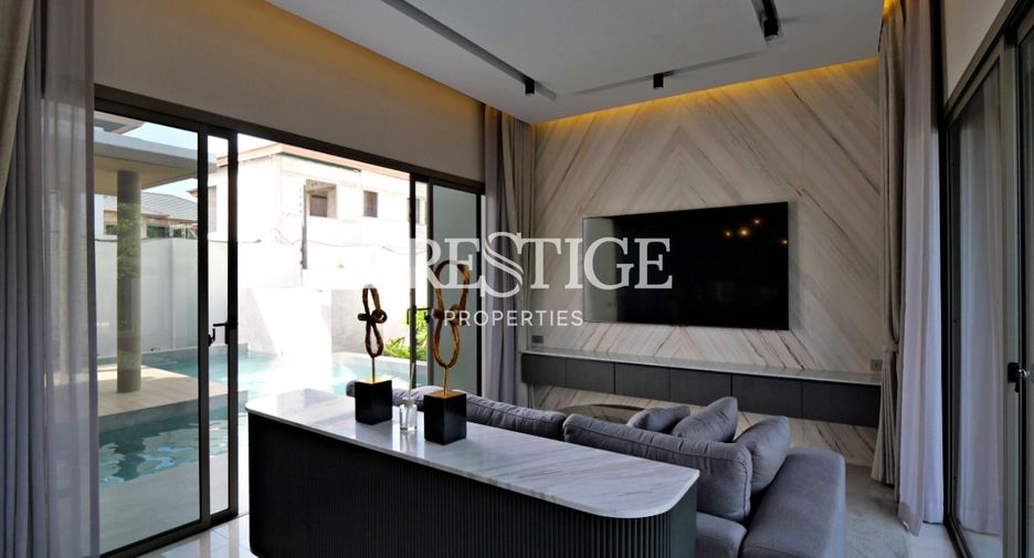 Haus zur Miete mit 4 Zimmer in Bang Lamung, Chonburi
