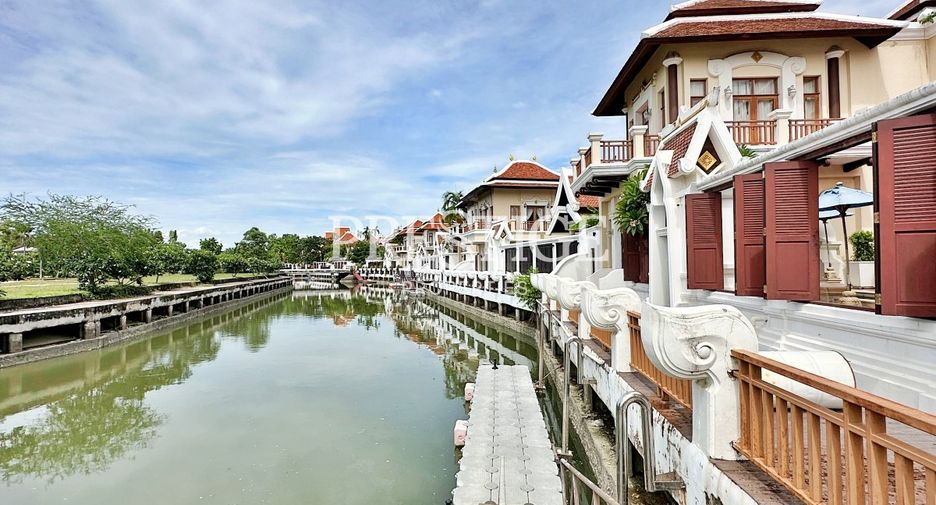 À vendre 8 chambres maison à Na Jomtien, Pattaya