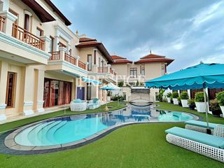 Casa en venta de 8 habitaciones en Na Jomtien, Pattaya