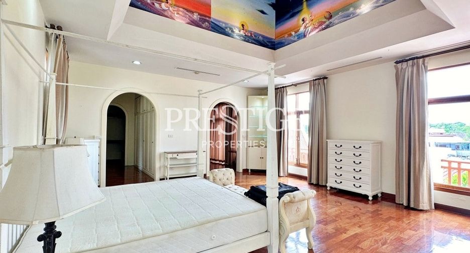 Casa en venta de 8 habitaciones en Na Jomtien, Pattaya