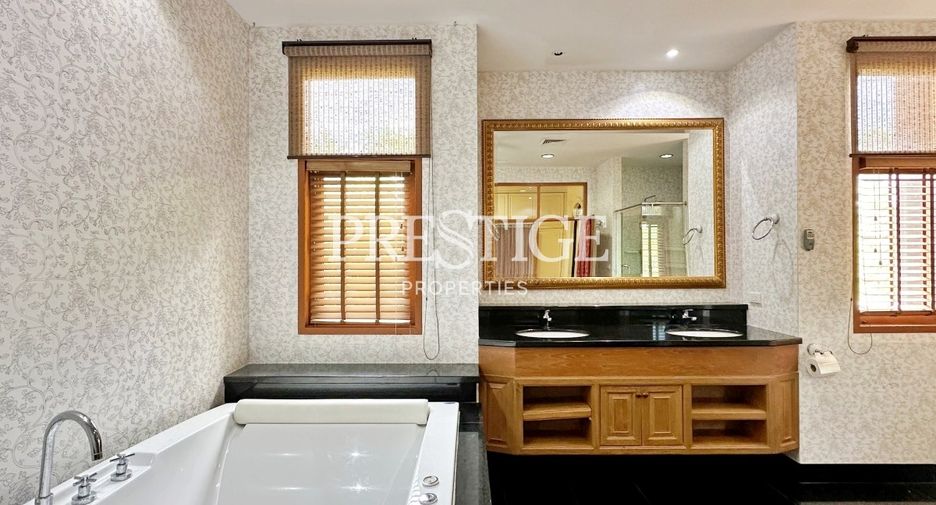 À vendre 8 chambres maison à Na Jomtien, Pattaya
