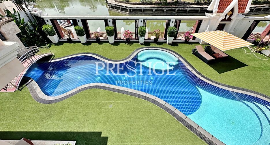 À vendre 8 chambres maison à Na Jomtien, Pattaya