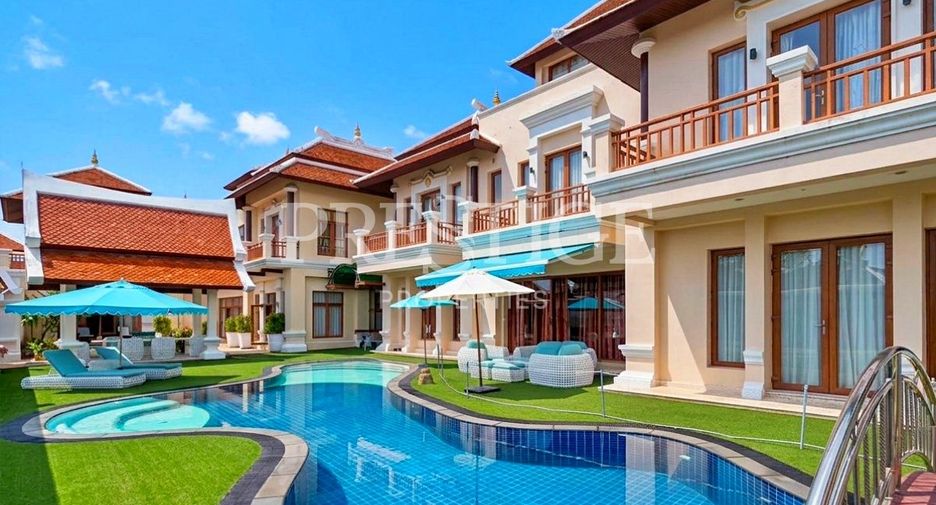 Casa en venta de 8 habitaciones en Na Jomtien, Pattaya