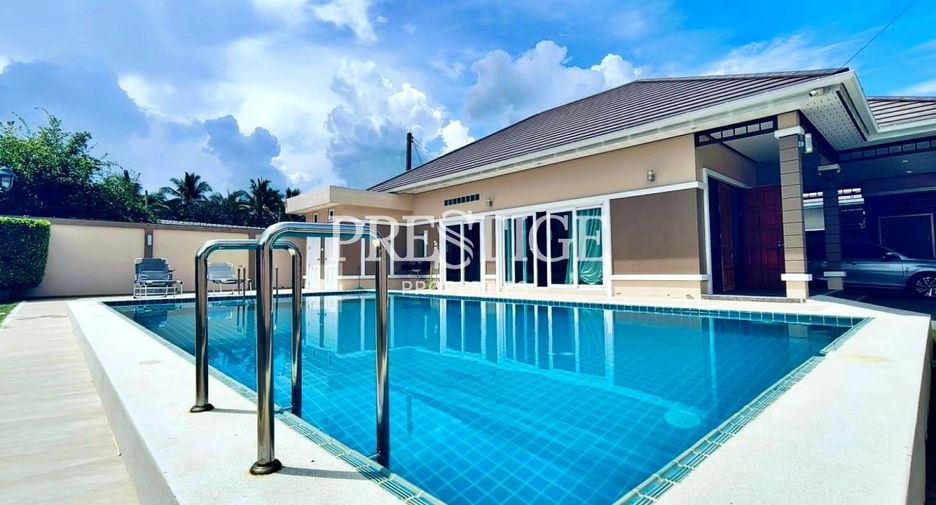 For rent 3 bedrooms house in Bang Lamung, Chonburi