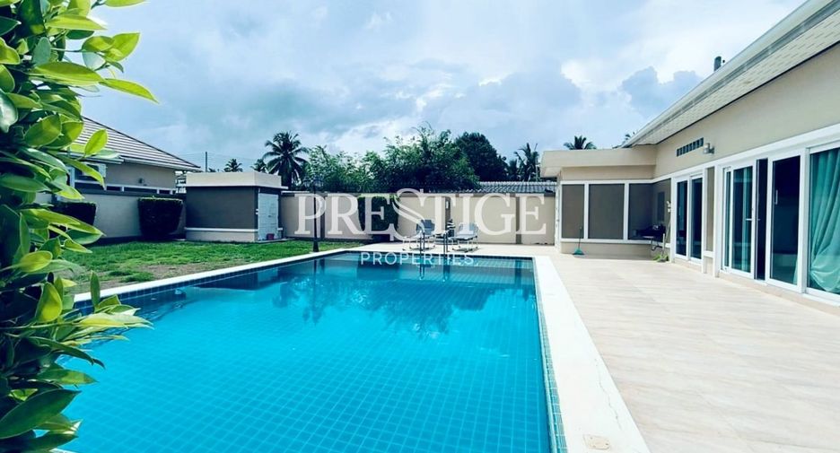 For rent 3 bedrooms house in Bang Lamung, Chonburi