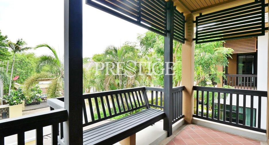 Casa en alquiler de 4 habitaciones en Bang Lamung, Chonburi