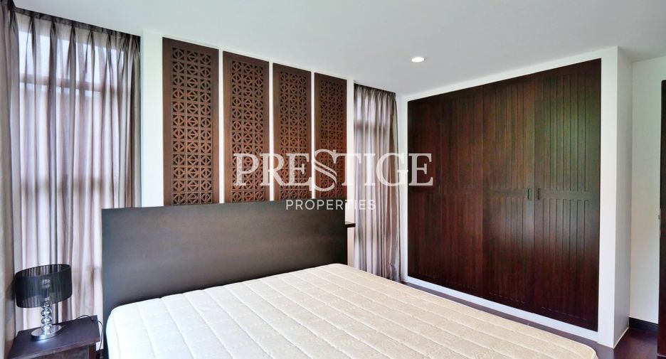Casa en alquiler de 4 habitaciones en Bang Lamung, Chonburi