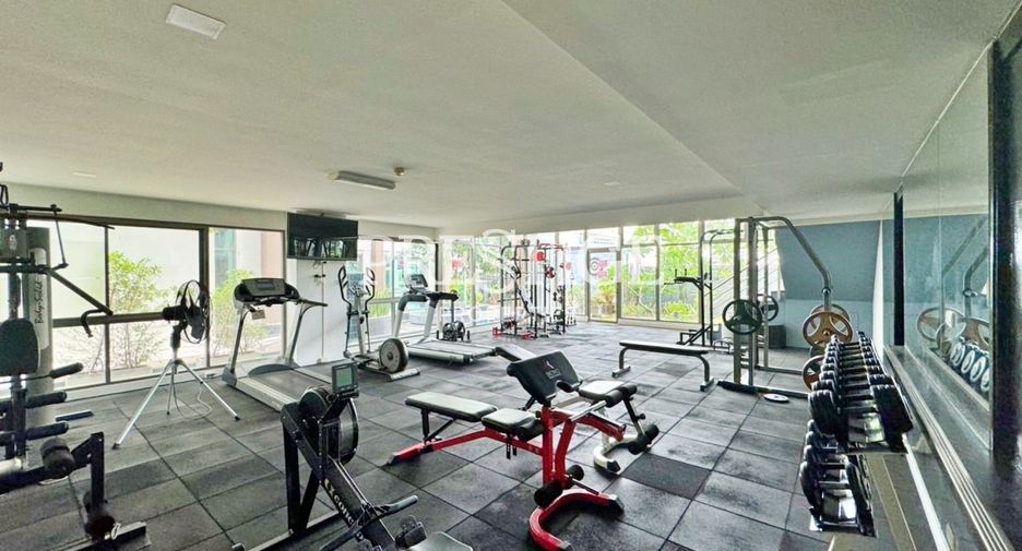 For rent 2 bedrooms condo in Bang Lamung, Chonburi