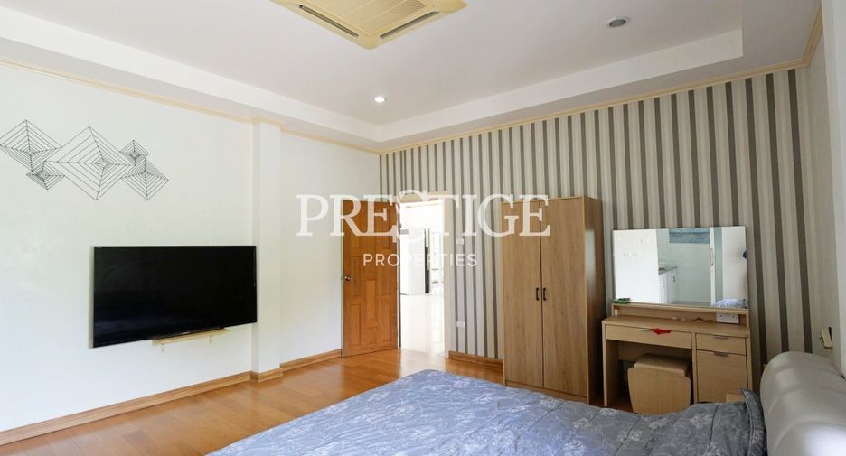 For rent 4 bedrooms house in Bang Lamung, Chonburi