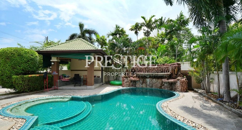 For rent 4 bedrooms house in Bang Lamung, Chonburi