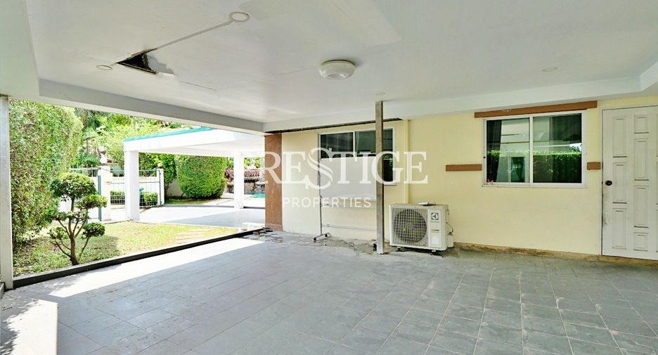 For rent 4 bedrooms house in Bang Lamung, Chonburi