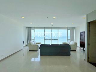 For rent 4 bedrooms condo in Bang Lamung, Chonburi