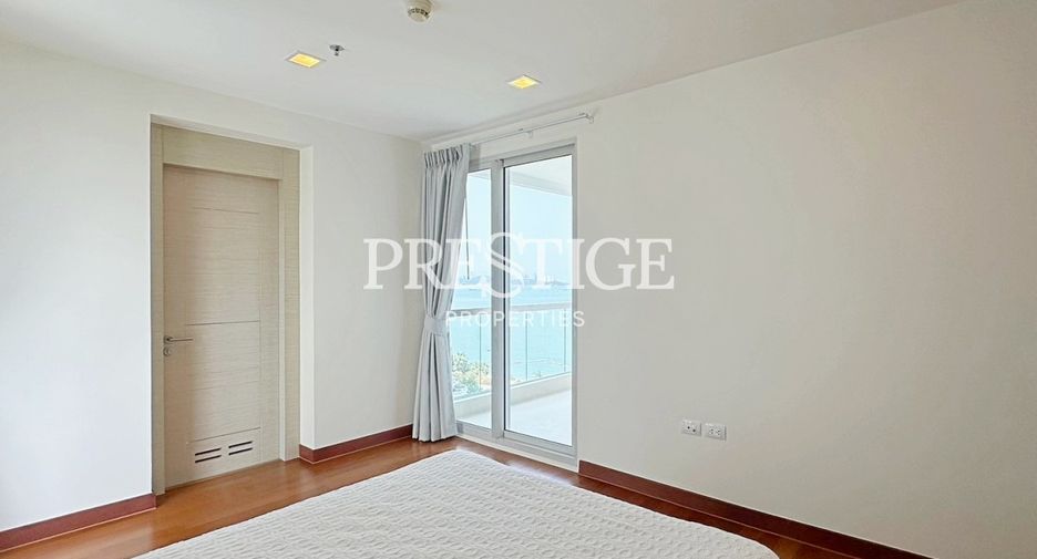 Condo en alquiler de 4 habitaciones en Bang Lamung, Chonburi