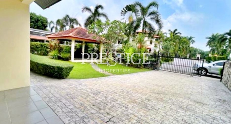 For rent 4 bedrooms house in Bang Lamung, Chonburi