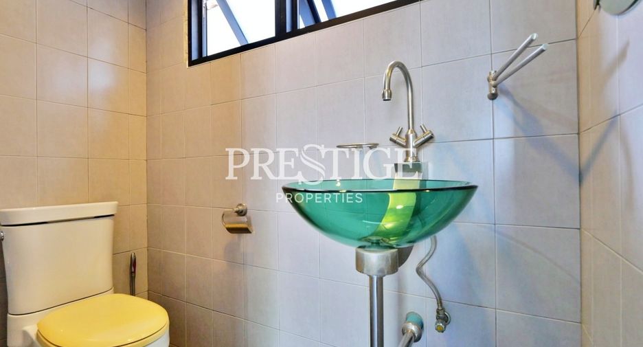 For rent 3 bedrooms house in Bang Lamung, Chonburi