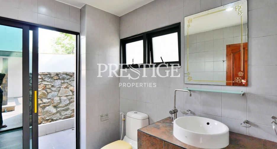 For rent 3 bedrooms house in Bang Lamung, Chonburi