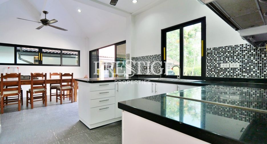 For rent 3 bedrooms house in Bang Lamung, Chonburi