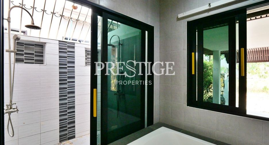 For rent 3 bedrooms house in Bang Lamung, Chonburi