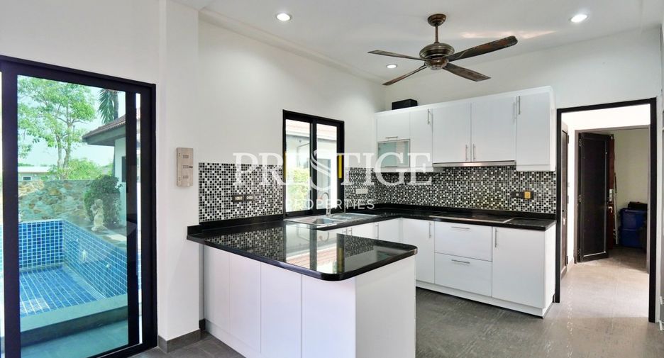 For rent 3 bedrooms house in Bang Lamung, Chonburi