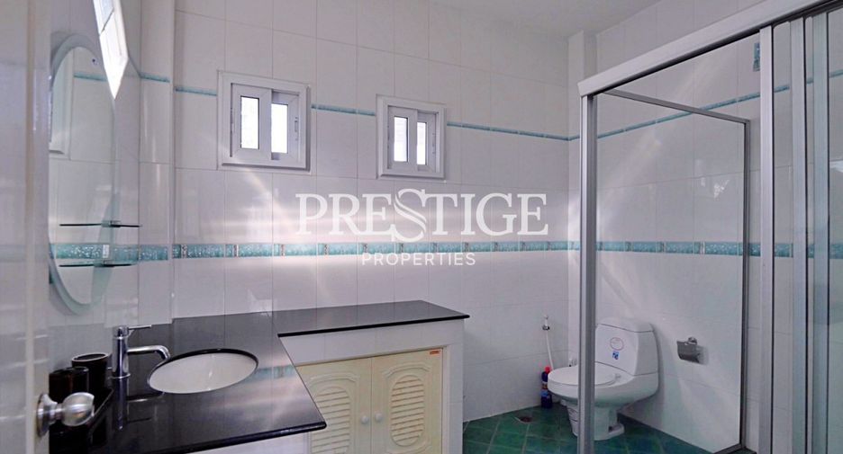 For rent 3 bedrooms house in Bang Lamung, Chonburi