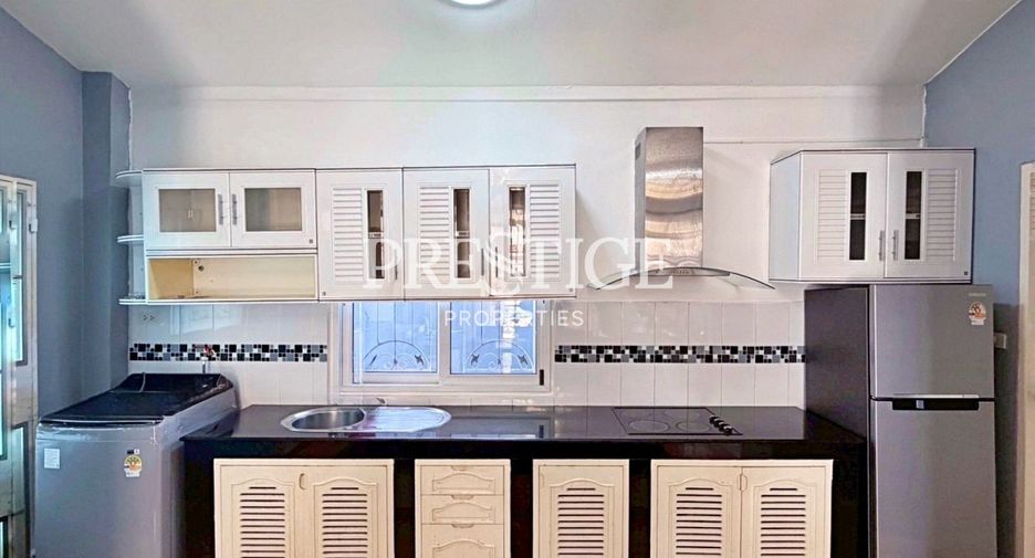 For rent 3 bedrooms house in Bang Lamung, Chonburi