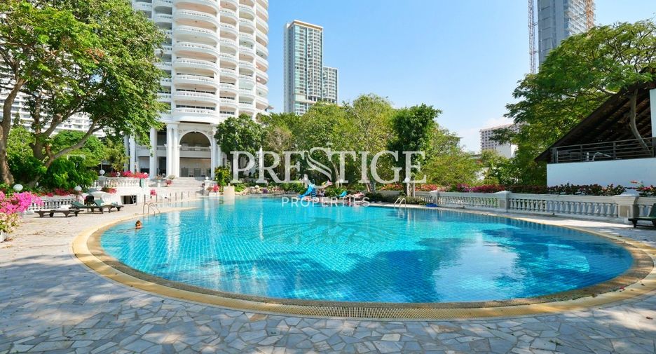 Condo en alquiler de 3 habitaciones en Bang Lamung, Chonburi