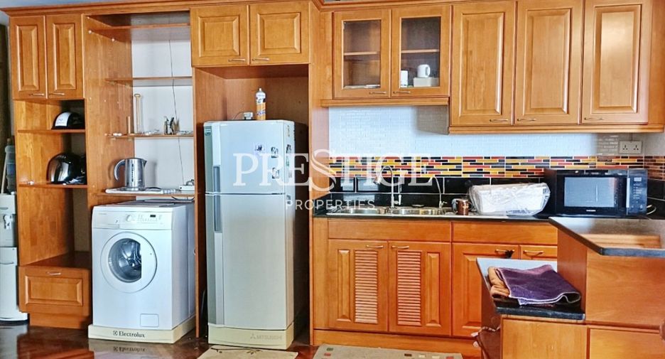 Condo en alquiler de 3 habitaciones en Bang Lamung, Chonburi