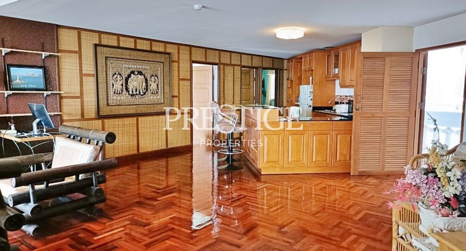 Condo en alquiler de 3 habitaciones en Bang Lamung, Chonburi