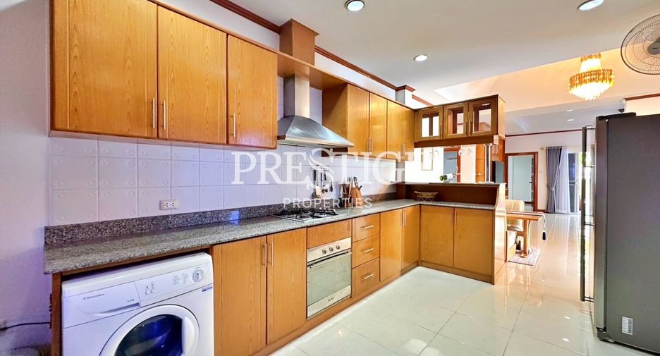 For rent 3 bedrooms house in Bang Lamung, Chonburi