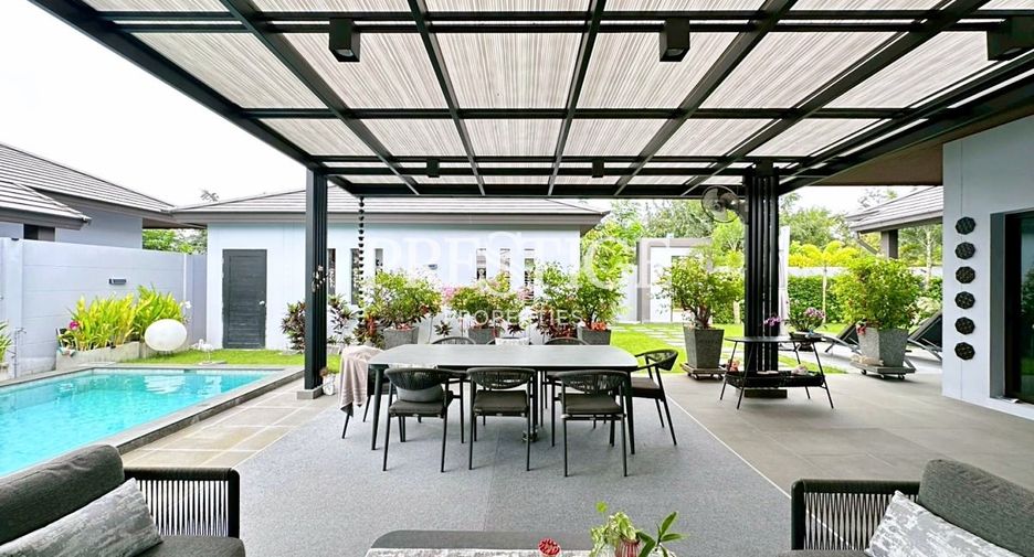 Casa en alquiler de 3 habitaciones en Huay Yai, Pattaya