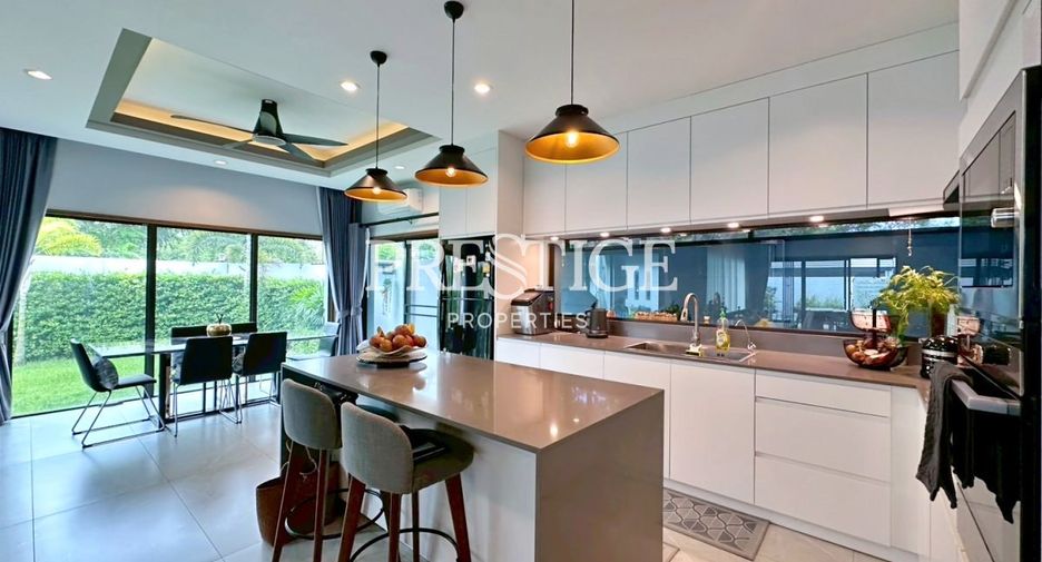 Casa en alquiler de 3 habitaciones en Huay Yai, Pattaya