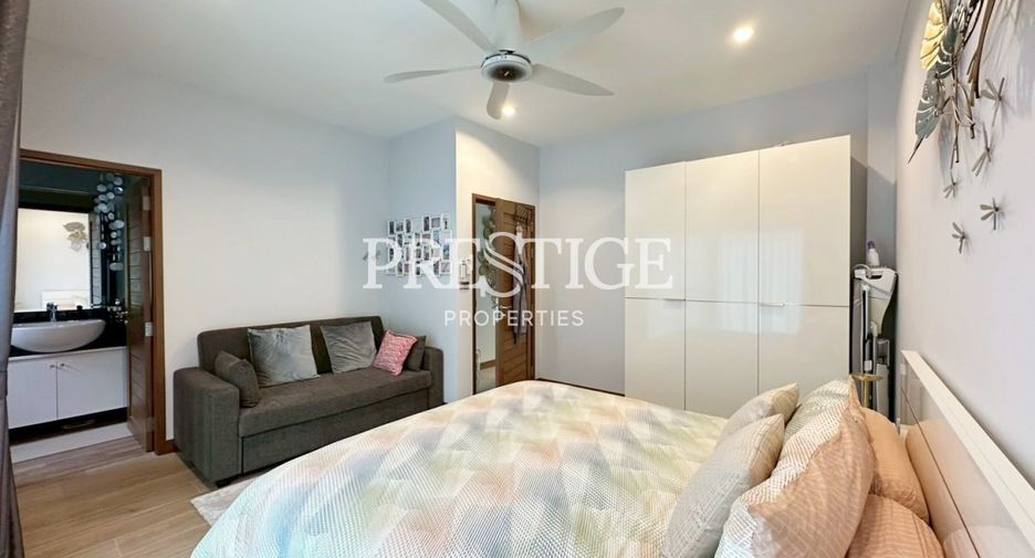 Casa en alquiler de 3 habitaciones en Huay Yai, Pattaya