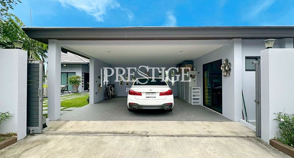 Casa en alquiler de 3 habitaciones en Huay Yai, Pattaya