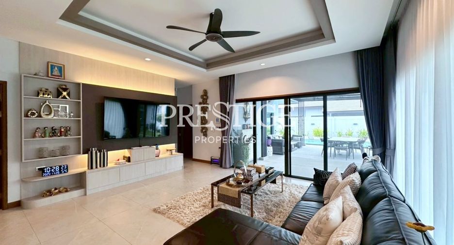 Casa en alquiler de 3 habitaciones en Huay Yai, Pattaya